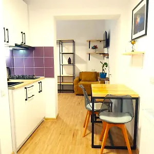  Апартаменты Style With Courtyard