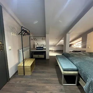  Апартаменты Mansarda House